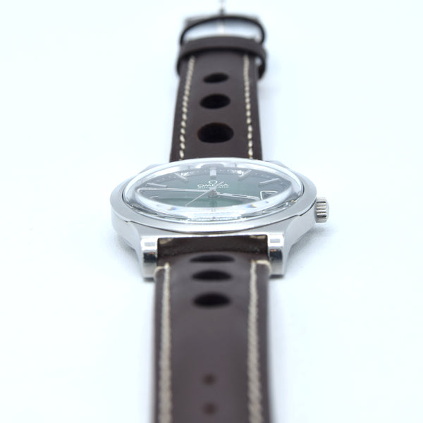 1973 Omega Genève Automatic Date Model 166.0168 with Stunning Rare Gradient Green 'Fumé' Dial